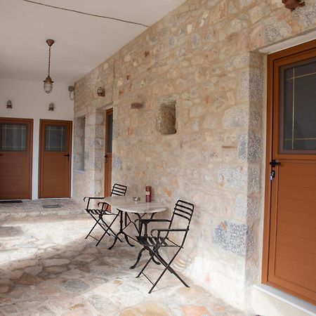 Traditional House Alepis In Areopolis المظهر الخارجي الصورة