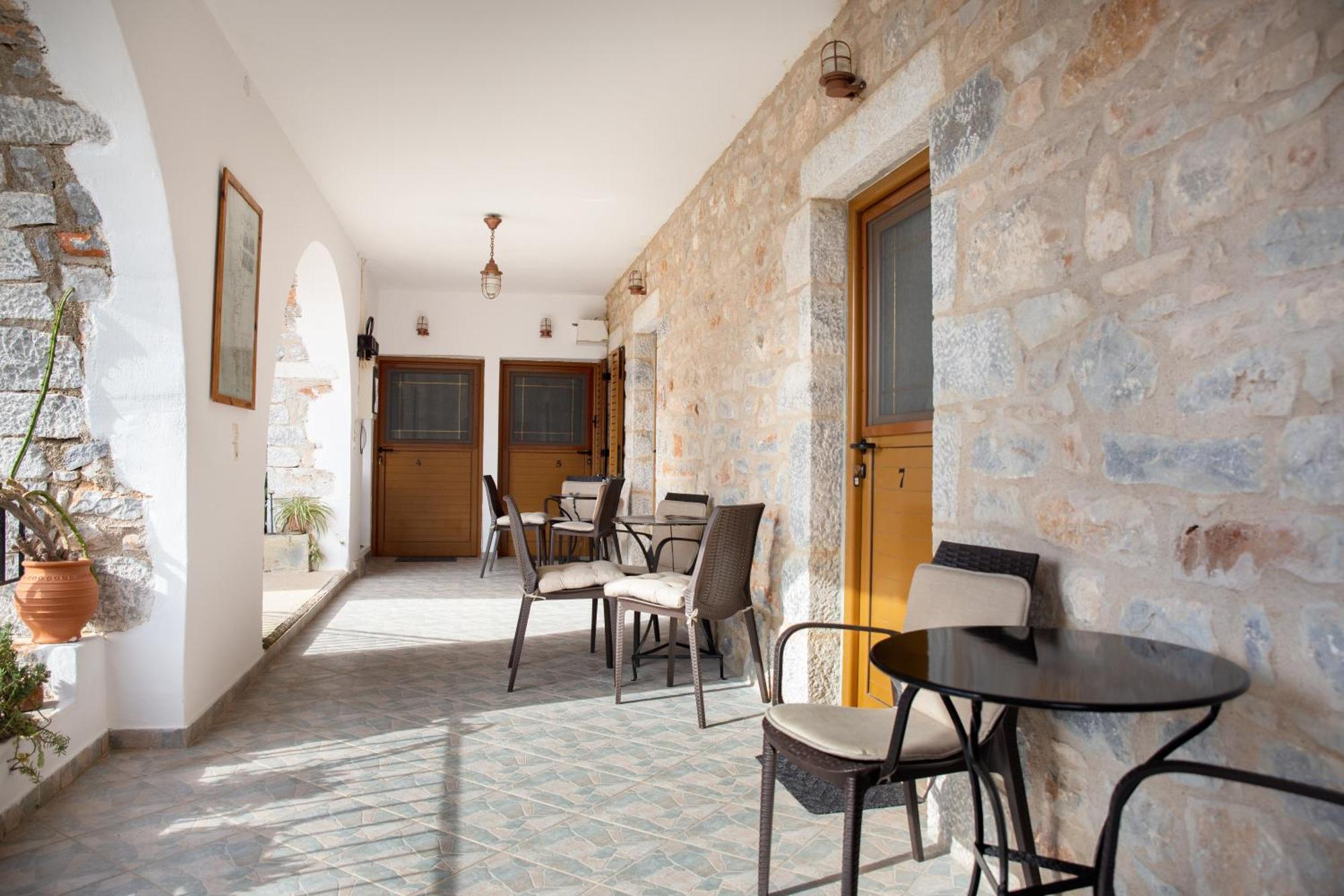 Traditional House Alepis In Areopolis المظهر الخارجي الصورة