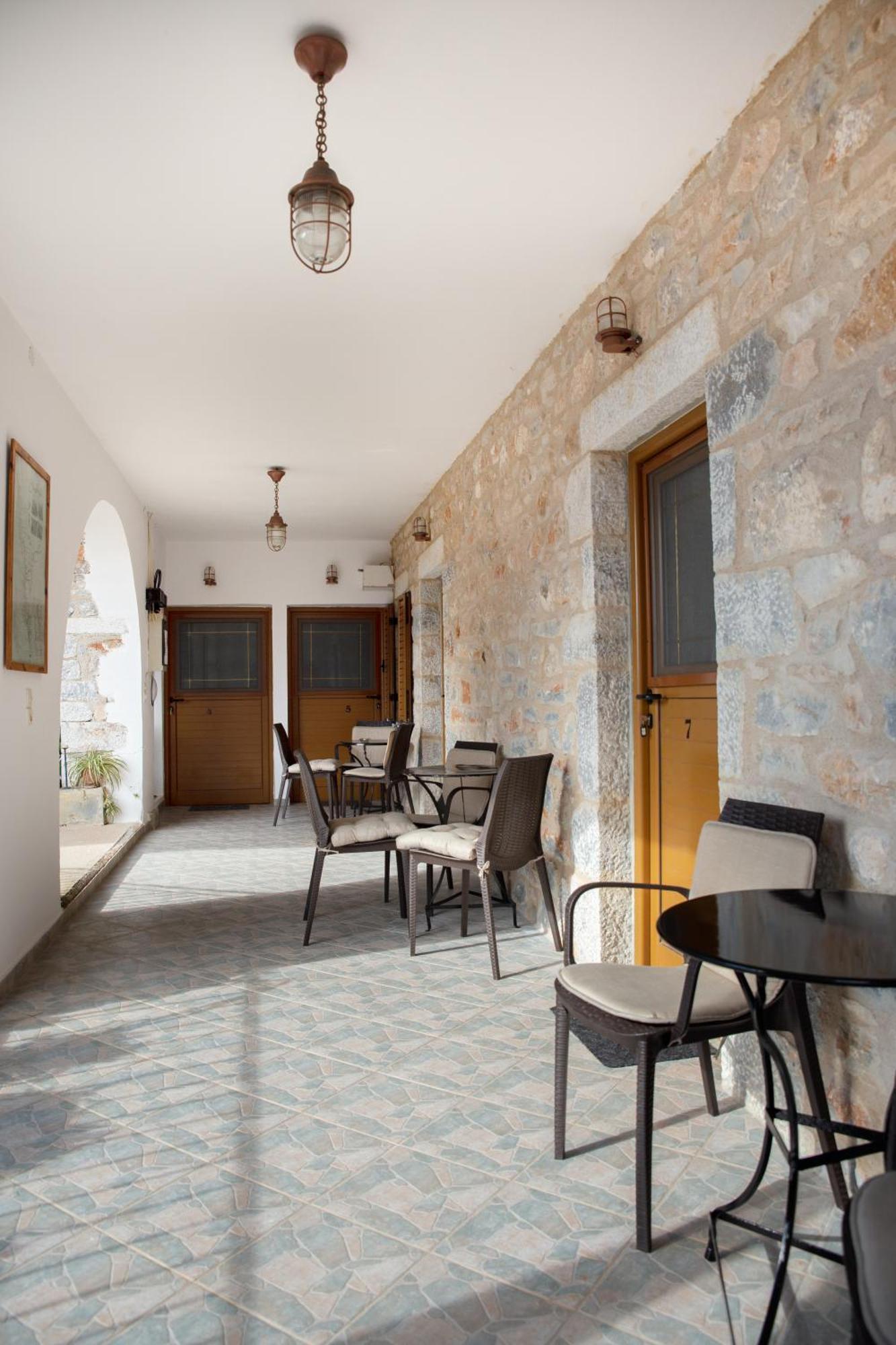 Traditional House Alepis In Areopolis المظهر الخارجي الصورة
